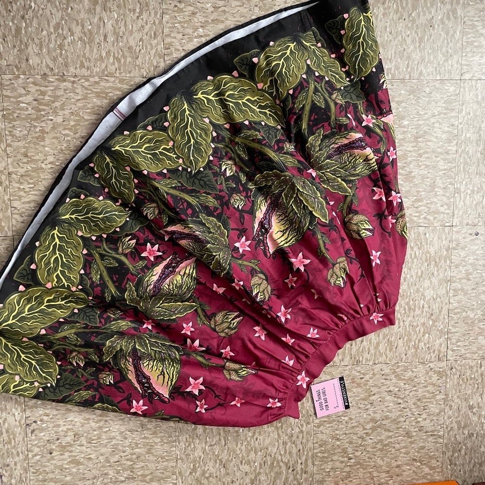 Venus fly trap skirt